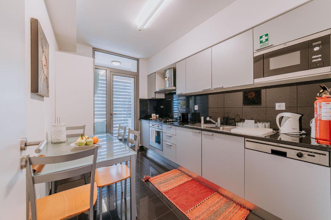 Cozy T2 With Ocean View Lägenhet Funchal  Exteriör bild